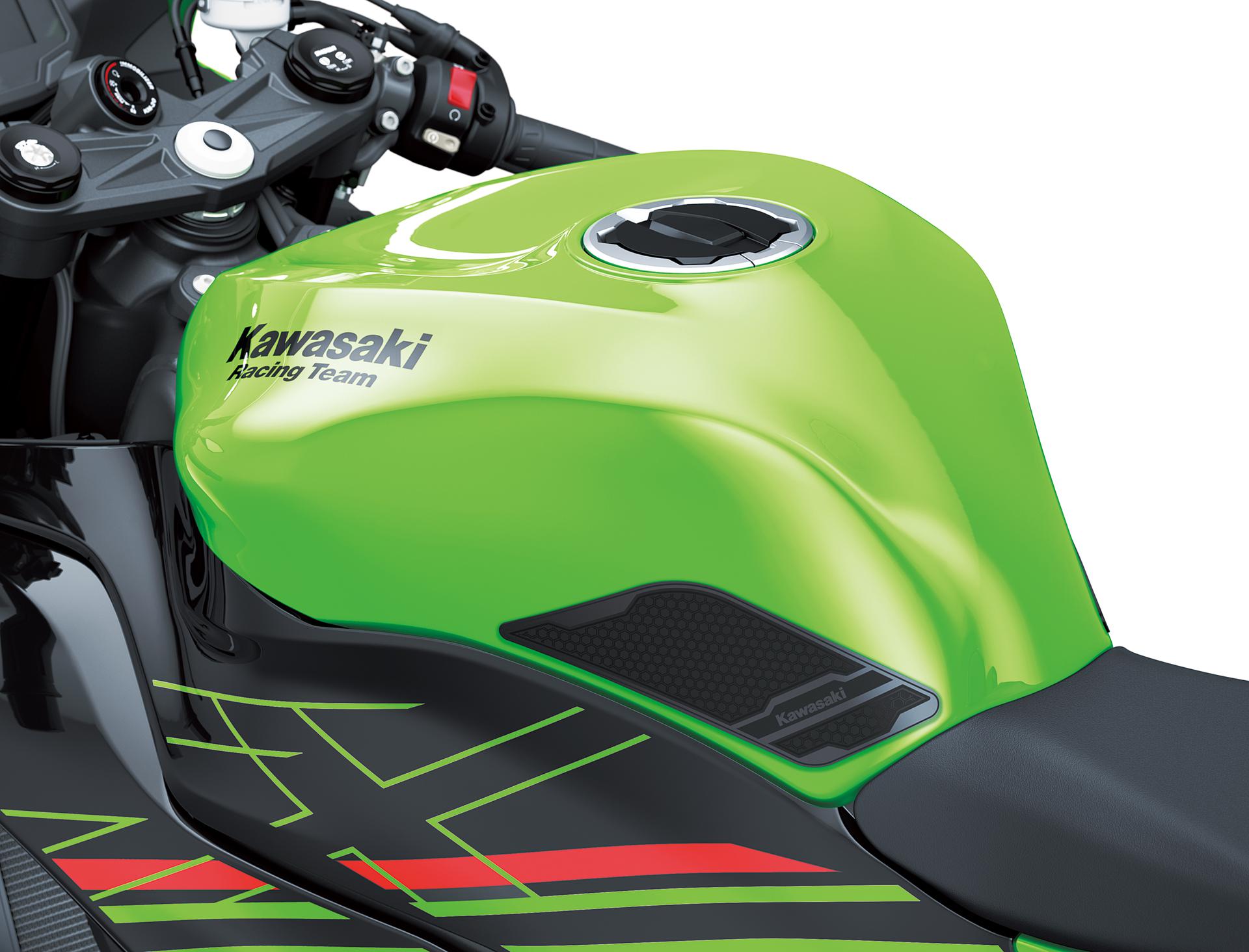 Kolenní protektor nádrže (Ninja ZX-6R)