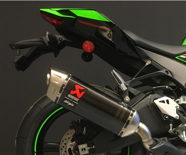 Akrapovič Carbon SBK Replica výfuk (Ninja ZX-10R/RR)