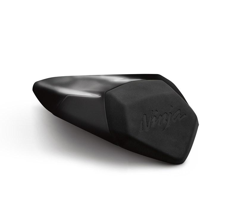 Kryt sedadla spolujezdce, Metallic Flat Spark Black (739)