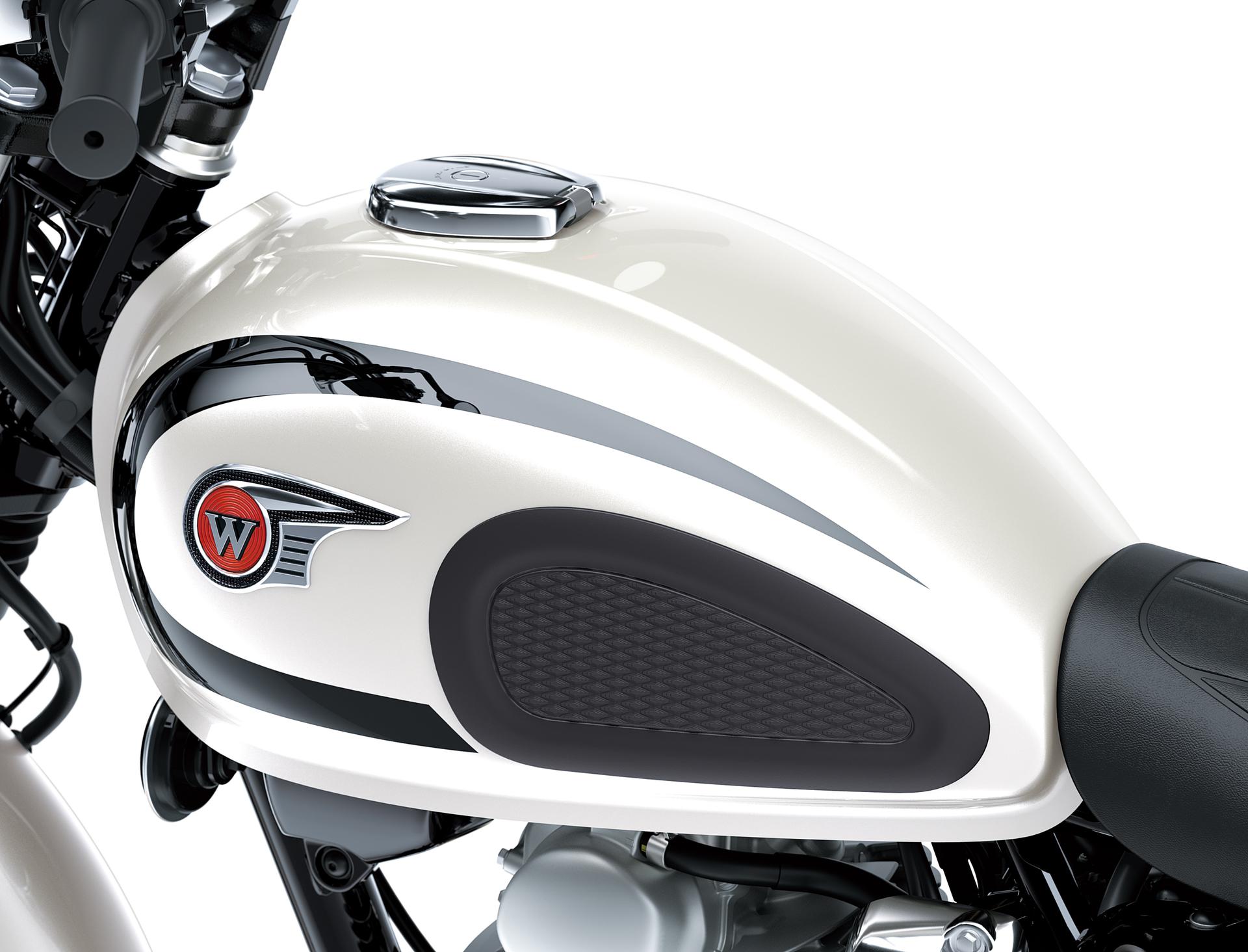 Kolenní protektor nádrže (W230)