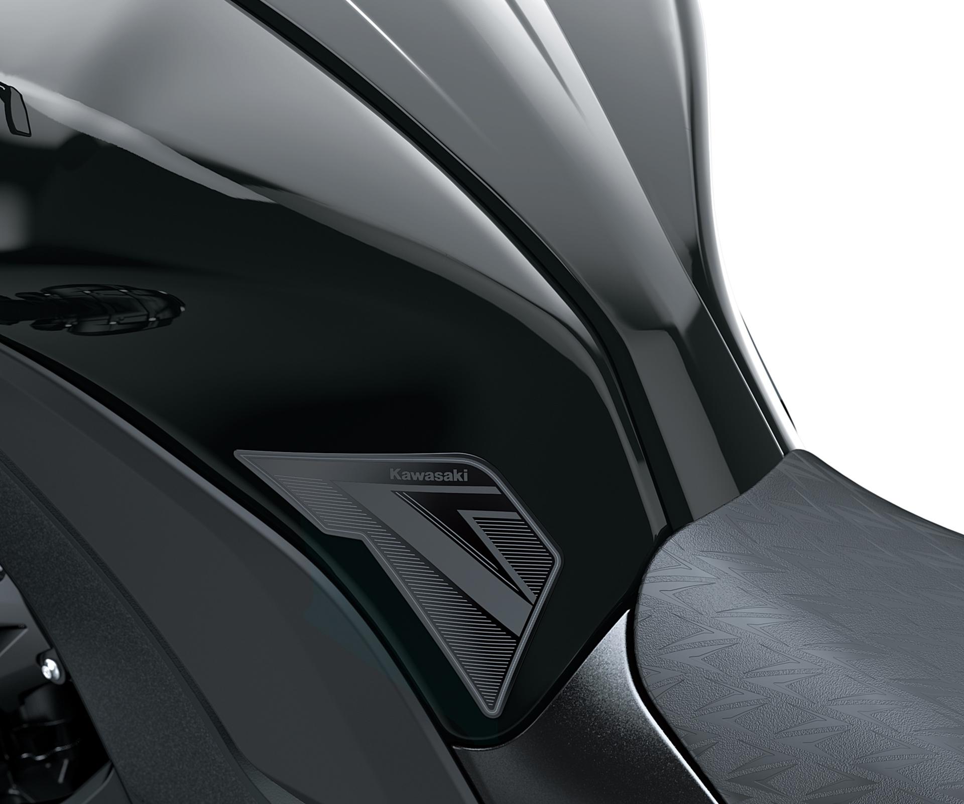 Kolenní protektor nádrže (Z1100/SE)