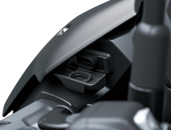 USB-C zásuvka (Z650 S)